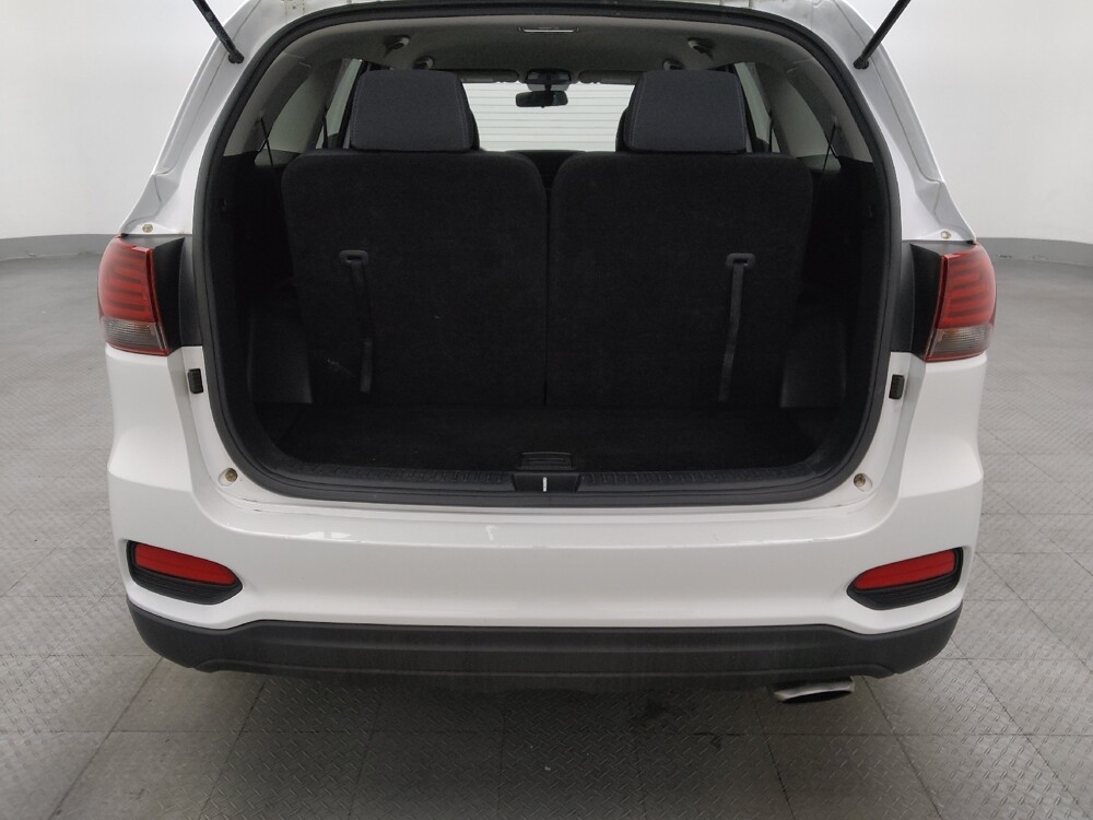 2020 Kia Sorento in Orlando, FL 32808 - 18123037 29