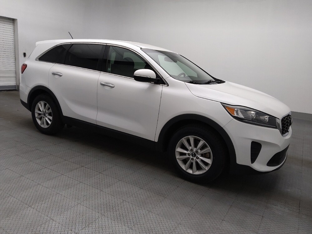 2020 Kia Sorento in Orlando, FL 32808 - 18123037 11