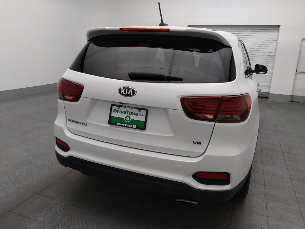 2020 Kia Sorento in Orlando, FL 32808 - 18123037 7