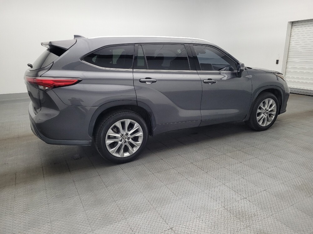 2020 Toyota Highlander in Savannah, GA 31419 - 18123041 10