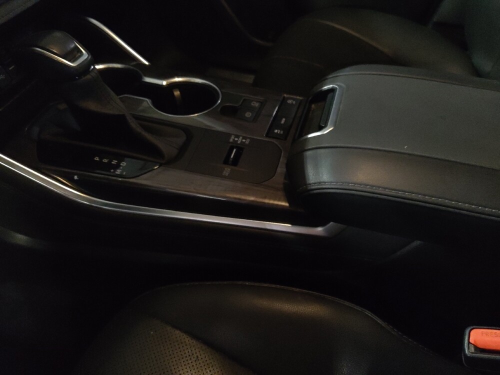 2020 Toyota Highlander in Savannah, GA 31419 - 18123041 26