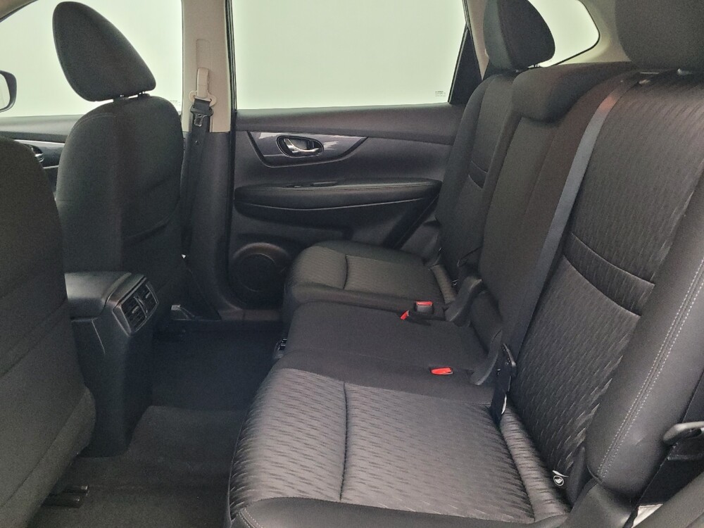 2018 Nissan Rogue in Orlando, FL 32808 - 18123042 18