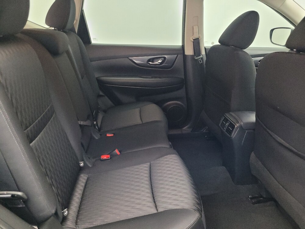 2018 Nissan Rogue in Orlando, FL 32808 - 18123042 19