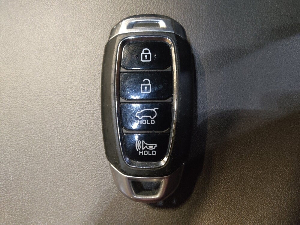 2019 Hyundai Santa Fe in Orlando, FL 32808 - 18123044 32