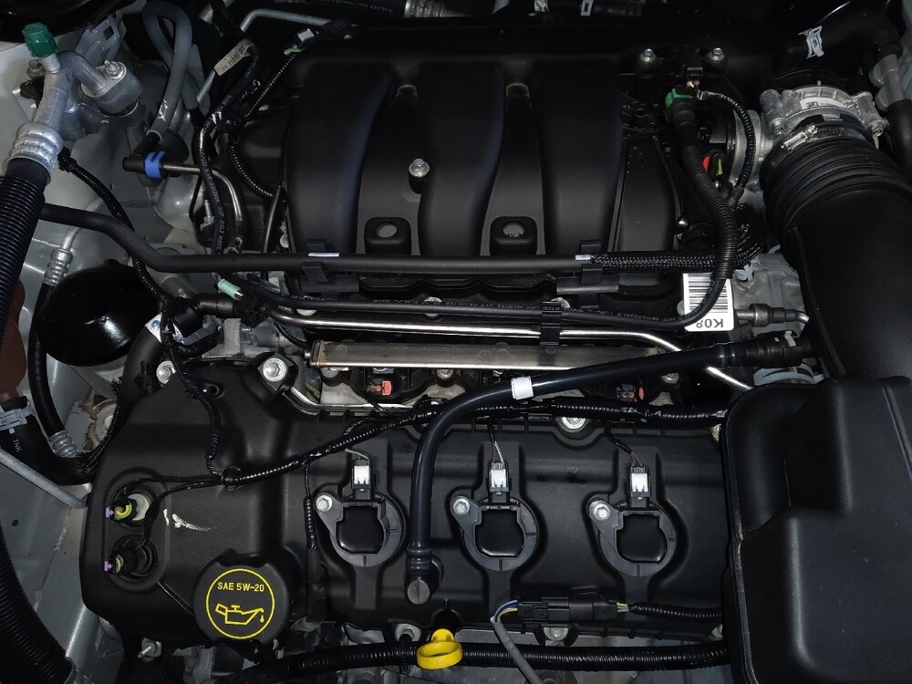 2018 Ford Explorer in Salem, VA 24153 - 18123045 30