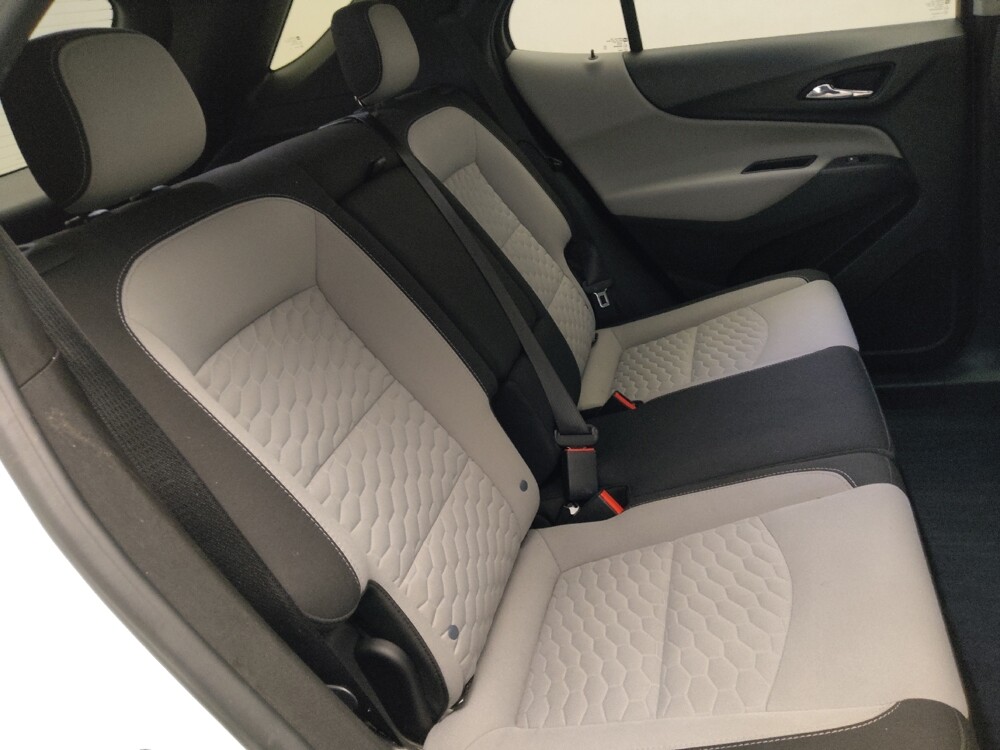2020 Chevrolet Equinox in Pelham, AL 35124 - 18123050 19