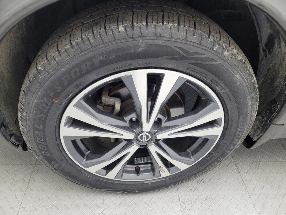 2019 Nissan Rogue in Greenville, SC 29607 - 18123060 31