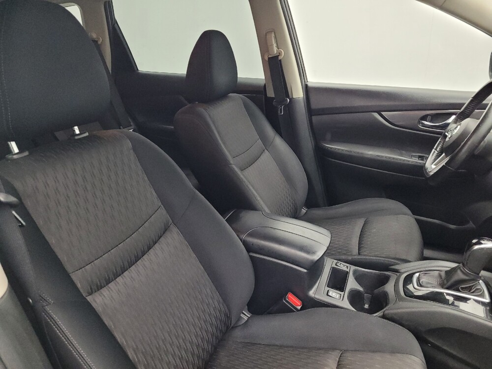 2019 Nissan Rogue in Greenville, SC 29607 - 18123060 21