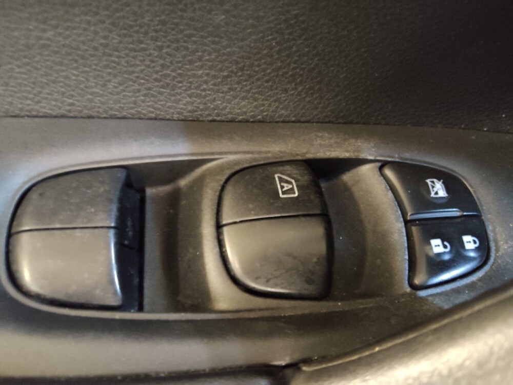 2019 Nissan Rogue in Greenville, SC 29607 - 18123060 27