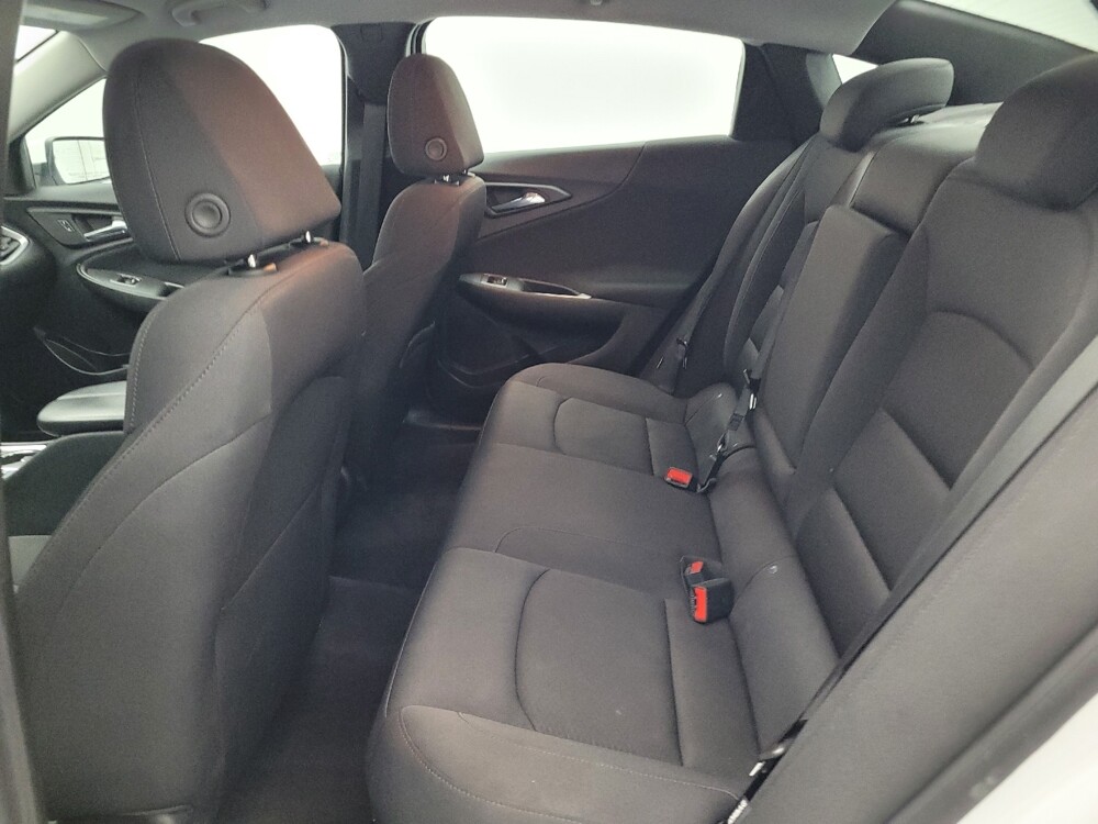 2023 Chevrolet Malibu in Charleston, SC 29414 - 18123061 18