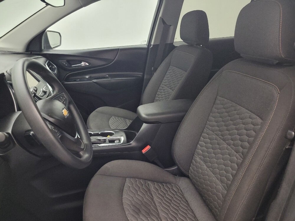 2019 Chevrolet Equinox in Fayetteville, NC 28304 - 18123062 17