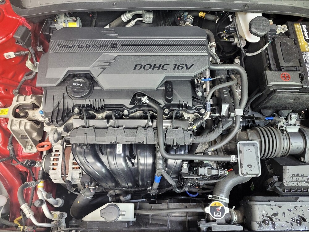 2022 Hyundai Elantra in Conway, SC 29526 - 18123066 30