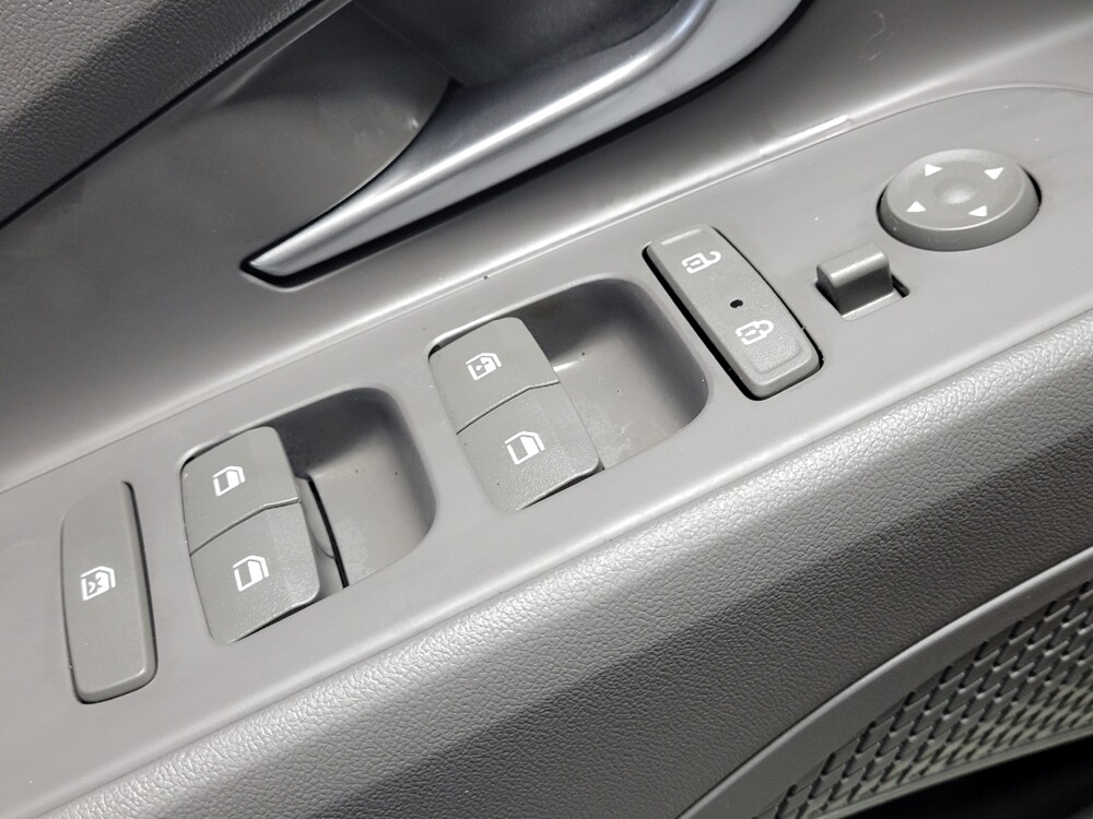 2022 Hyundai Elantra in Conway, SC 29526 - 18123066 27