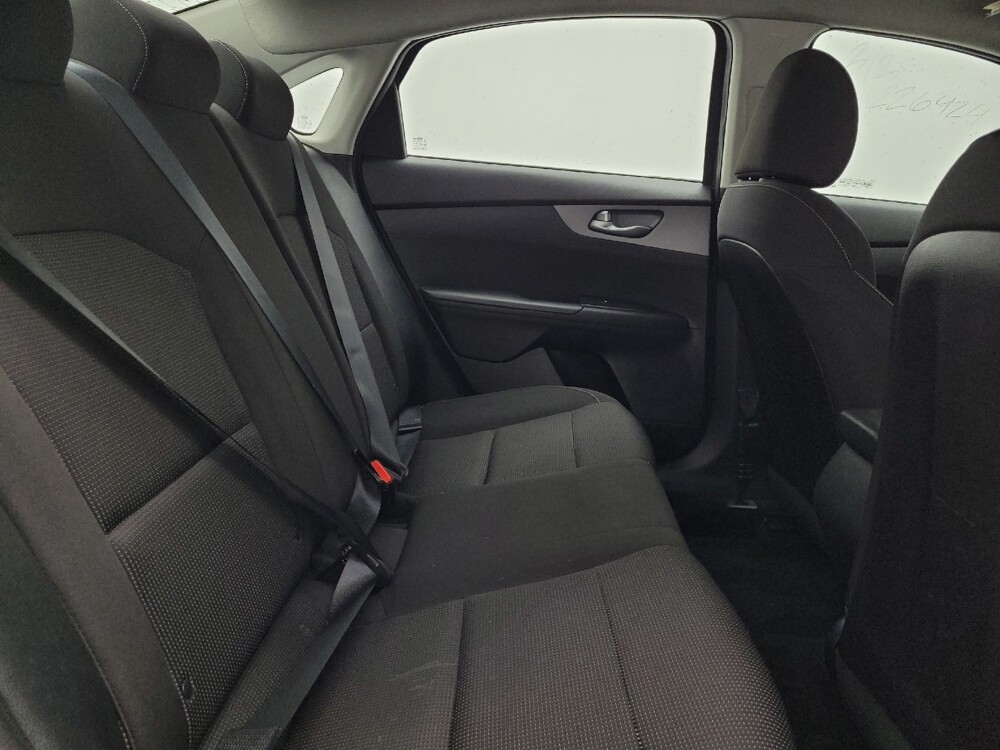 2019 Kia Forte in Winston-Salem, NC 27103 - 18123070 19