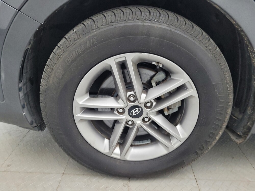 2018 Hyundai Santa Fe in Raleigh, NC 27604 - 18123072 31