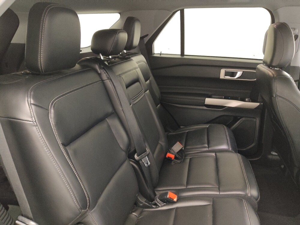 2024 Ford Explorer in Gastonia, NC 28056 - 18123077 19