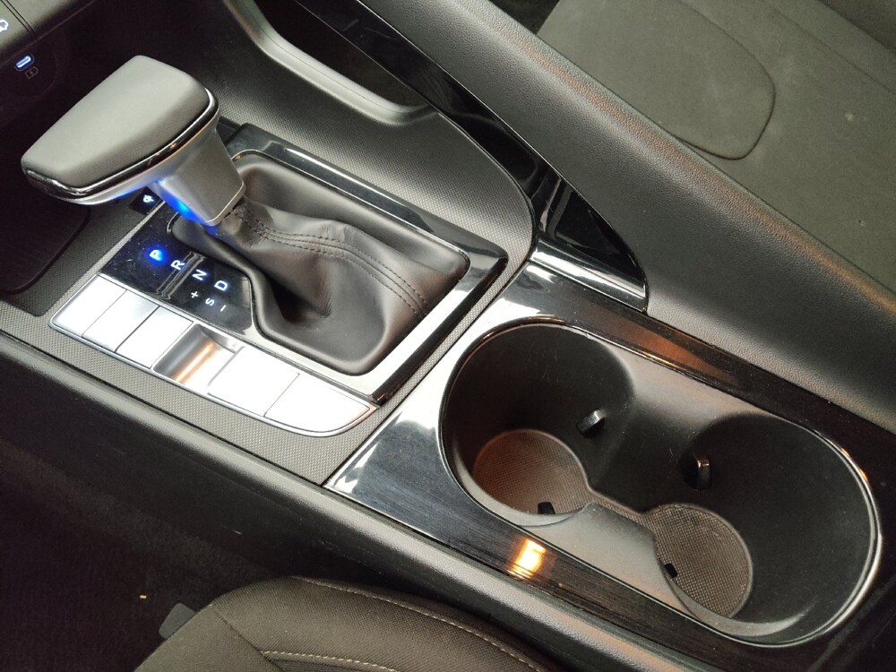 2024 Hyundai Elantra in Lakewood, CO 80215 - 18123078 26