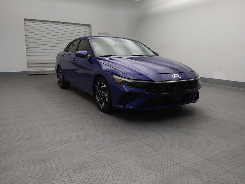 2024 Hyundai Elantra in Lakewood, CO 80215 - 18123078 13