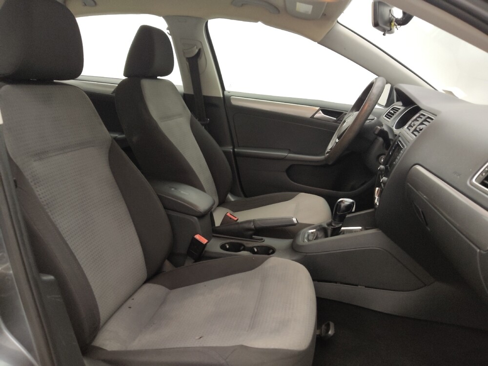 2018 Volkswagen Jetta in Lakewood, CO 80215 - 18123079 21