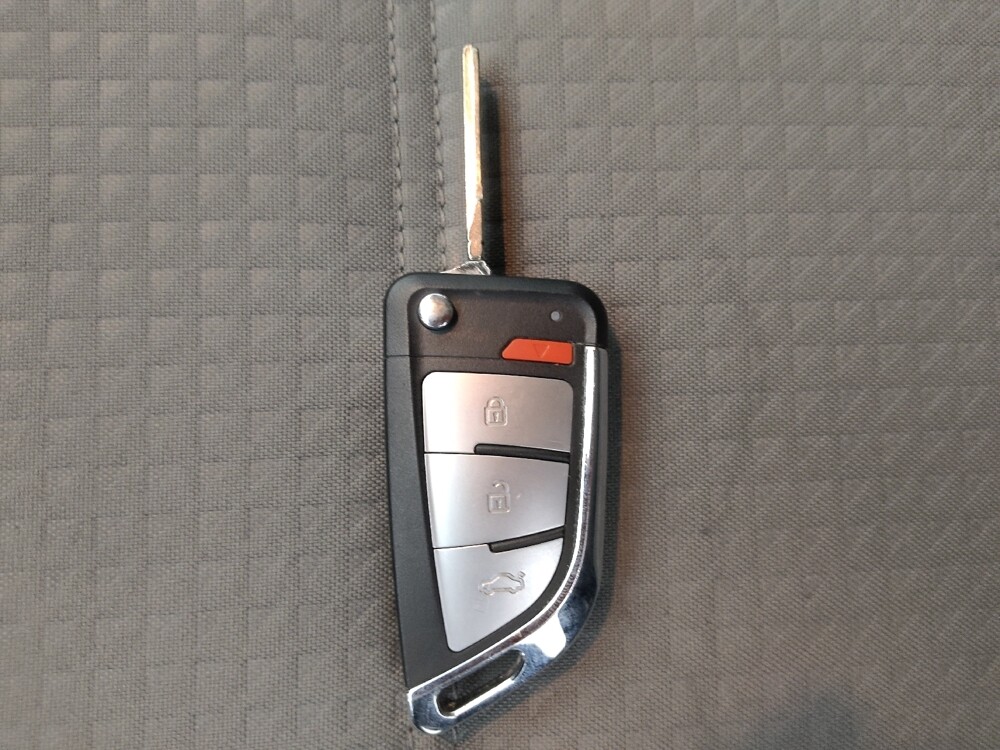 2018 Volkswagen Jetta in Lakewood, CO 80215 - 18123079 32