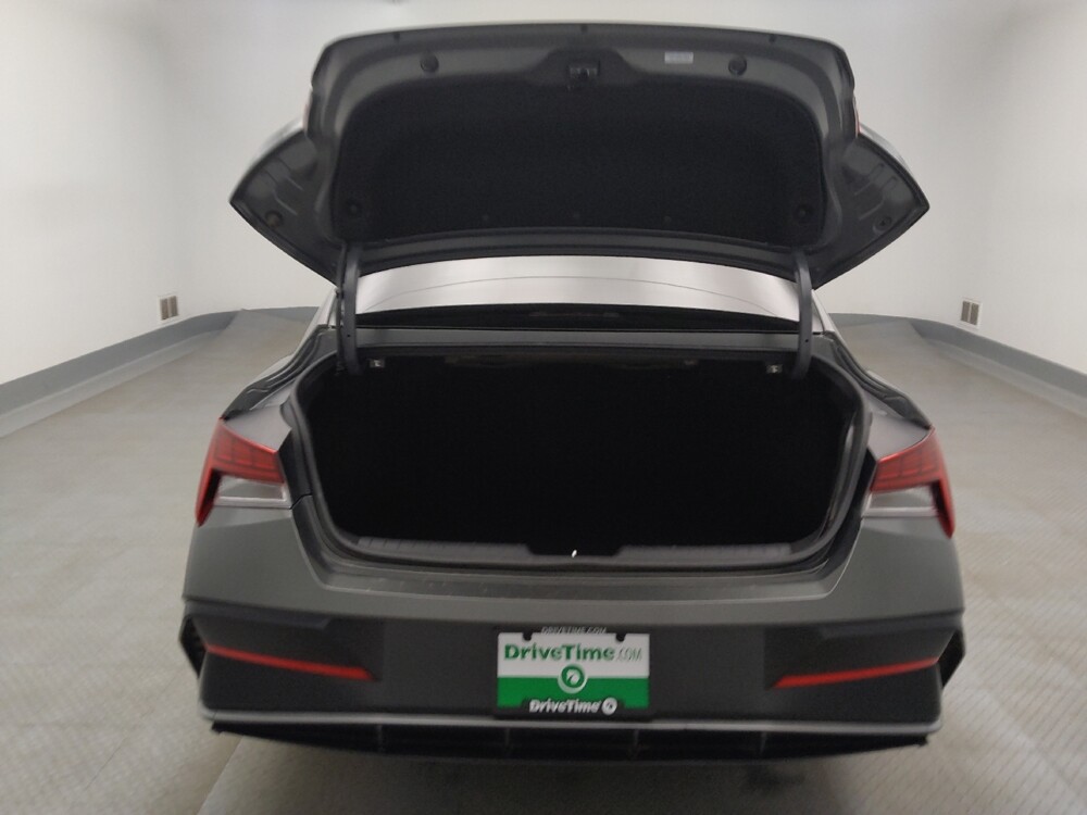 2025 Hyundai Elantra in Lakewood, CO 80215 - 18123083 29