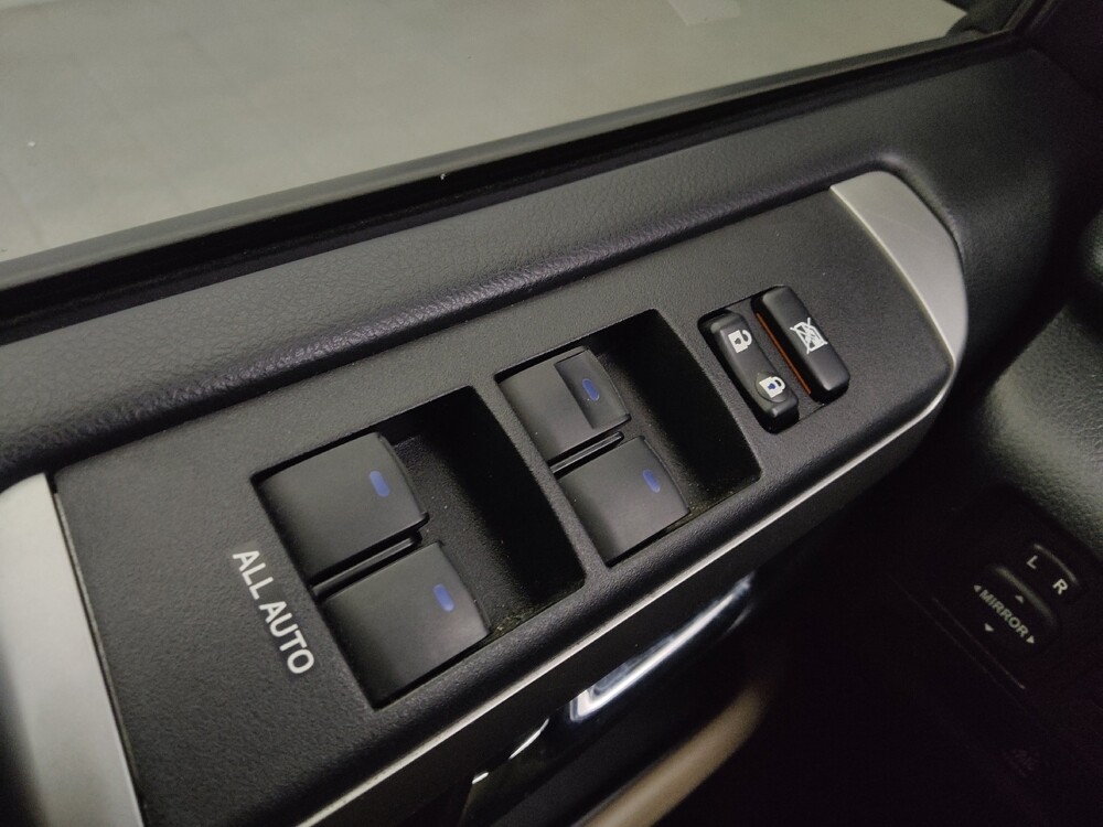 2018 Toyota 4Runner in Colorado Springs, CO 80909 - 18123085 27