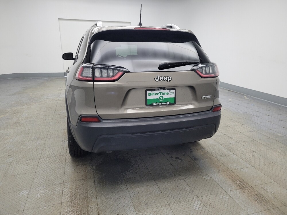 2019 Jeep Cherokee in Huntsville, AL 35816 - 18123086 6