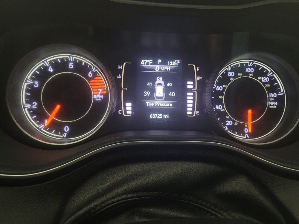 2020 Jeep Cherokee in Memphis, TN 38115 - 18123088 23