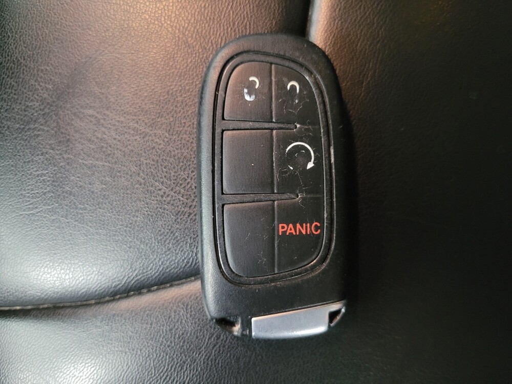 2019 Jeep Cherokee in Huntsville, AL 35816 - 18123098 32