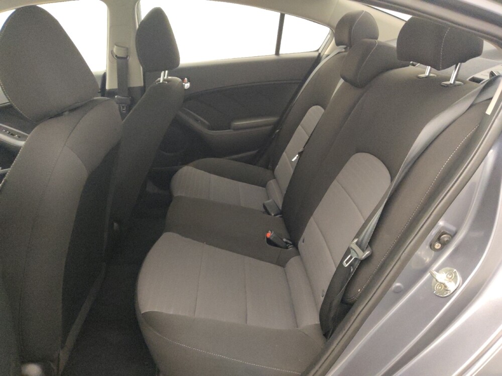 2018 Kia Forte in San Antonio, TX 78238 - 18123100 18