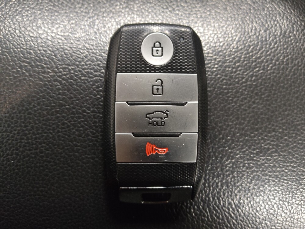 2018 Kia Forte in San Antonio, TX 78238 - 18123100 32