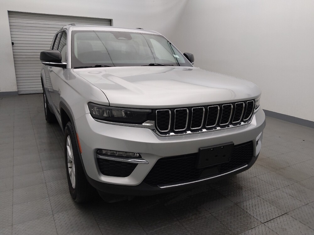 2023 Jeep Grand Cherokee in Live Oak, TX 78233 - 18123101 14