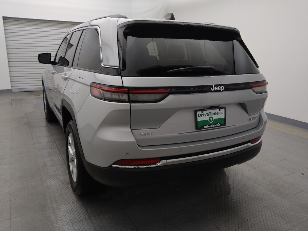 2023 Jeep Grand Cherokee in Live Oak, TX 78233 - 18123101 6