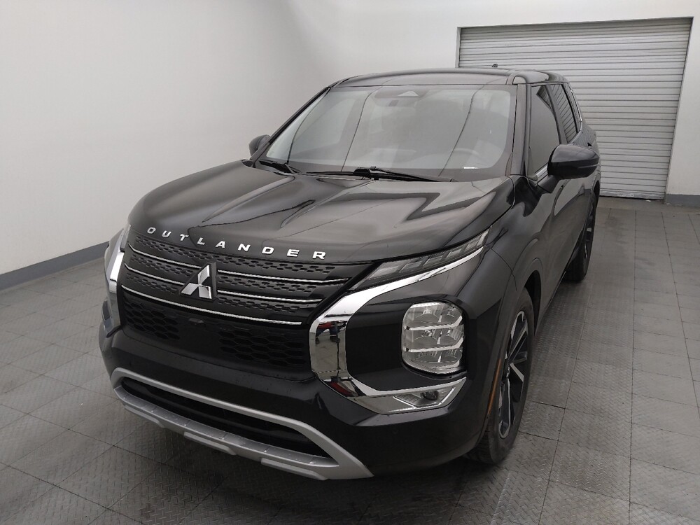 2023 Mitsubishi Outlander in Houston, TX 77060 - 18123104 15