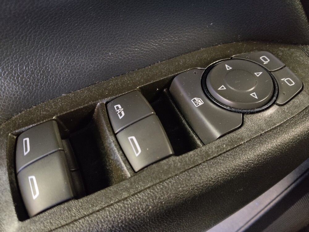 2023 Chevrolet Equinox in Temple, TX 76502 - 18123105 27