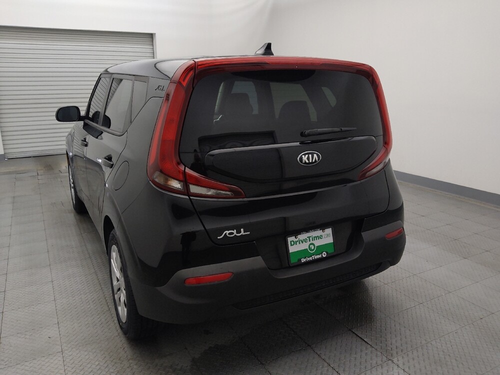 2020 Kia Soul in Live Oak, TX 78233 - 18123107 6
