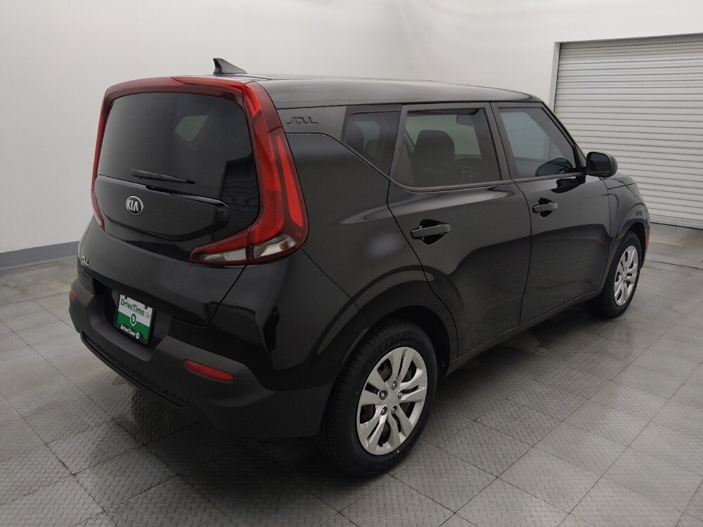 2020 Kia Soul in Live Oak, TX 78233 - 18123107 9