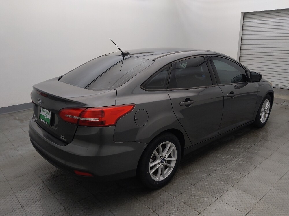 2018 Ford Focus in Houston, TX 77060 - 18123110 9