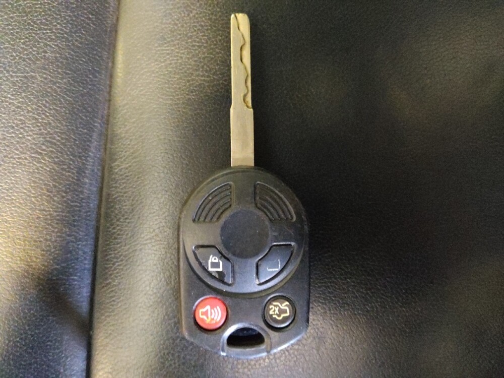 2018 Ford Focus in Houston, TX 77060 - 18123110 32