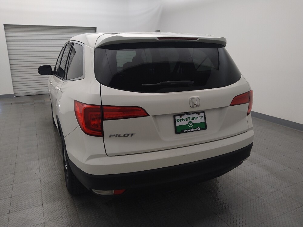 2018 Honda Pilot in Live Oak, TX 78233 - 18123111 6