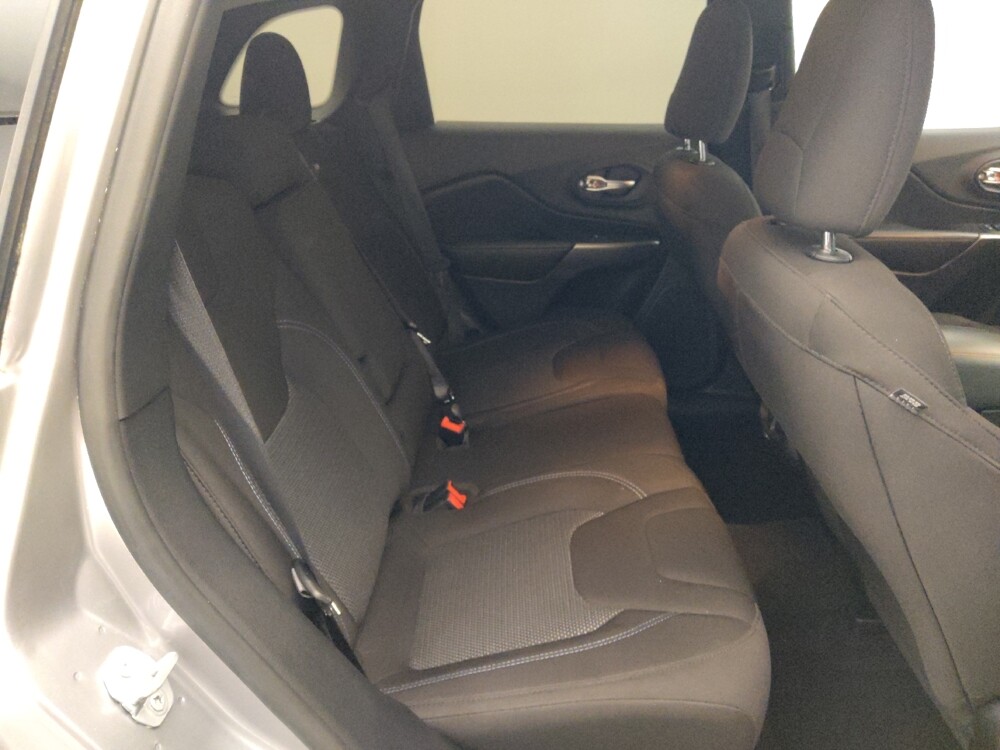 2020 Jeep Cherokee in Temple, TX 76502 - 18123112 19