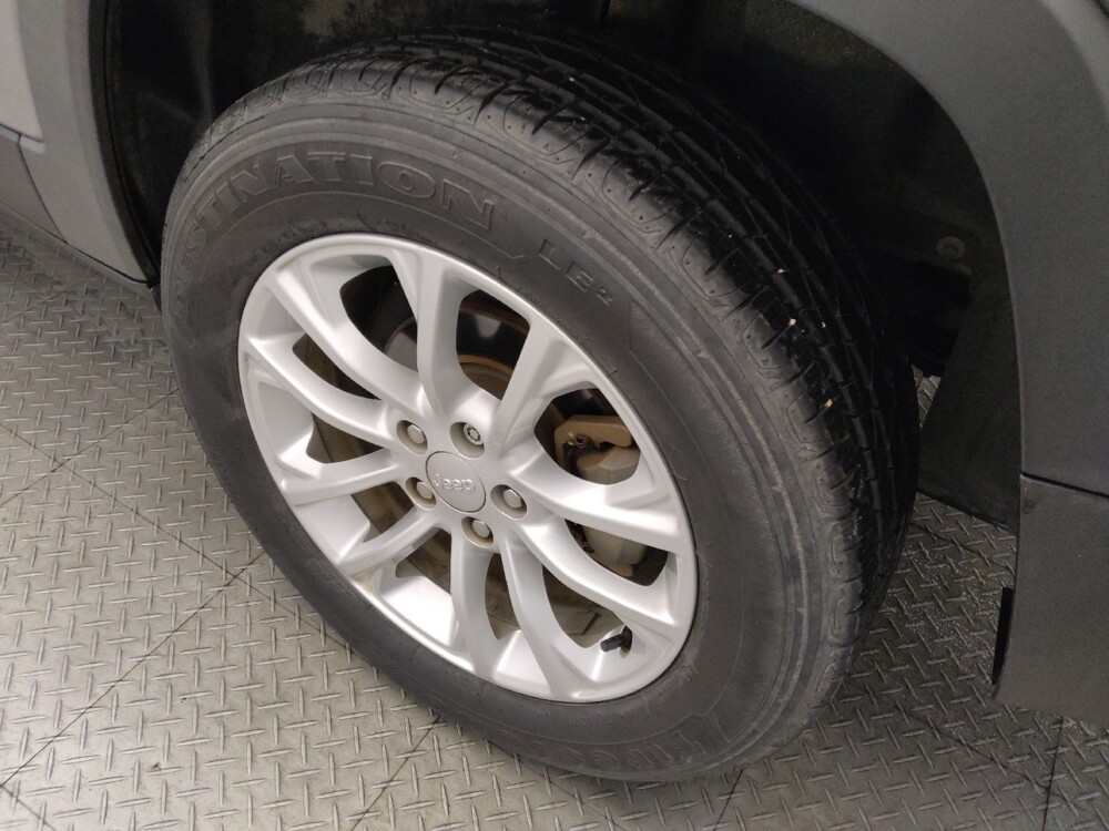 2020 Jeep Cherokee in Temple, TX 76502 - 18123112 31