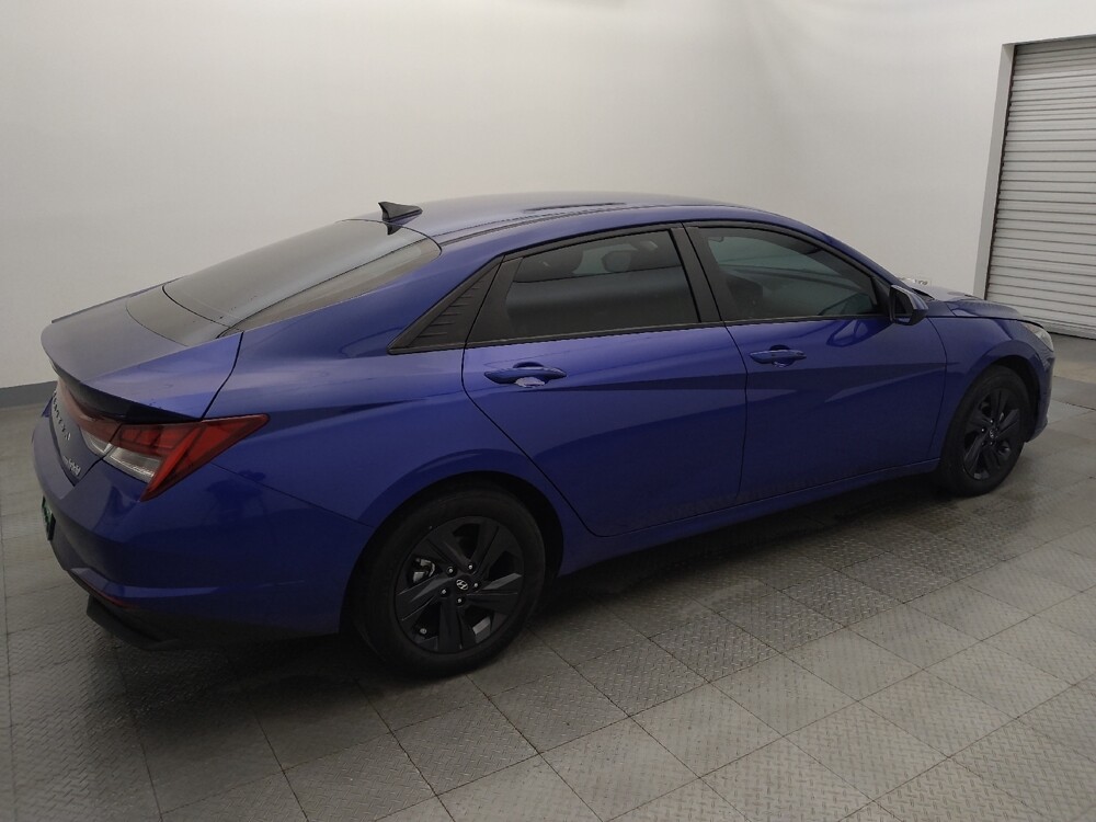 2023 Hyundai Elantra in Houston, TX 77034 - 18123115 10