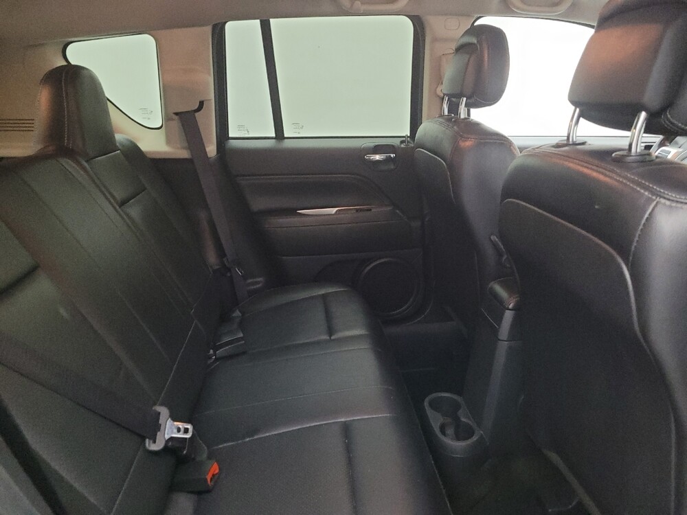 2017 Jeep Compass in Maple Heights, OH 44137 - 18123116 19