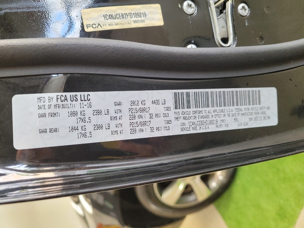 2017 Jeep Compass in Maple Heights, OH 44137 - 18123116 33