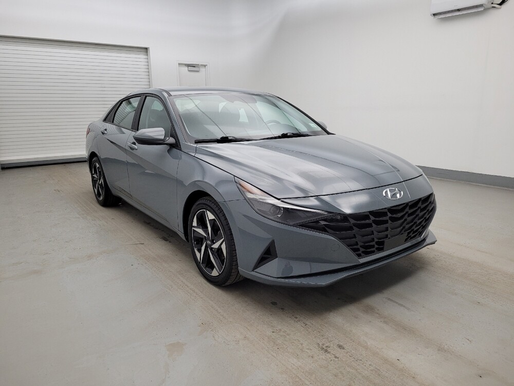 2023 Hyundai Elantra in Cincinnati, OH 45255 - 18123120 13