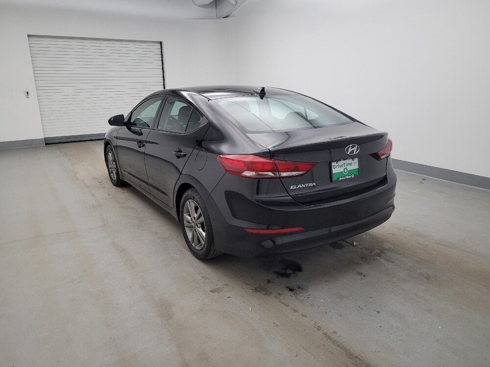 2018 Hyundai Elantra in Columbus, OH 43228 - 18123122 5