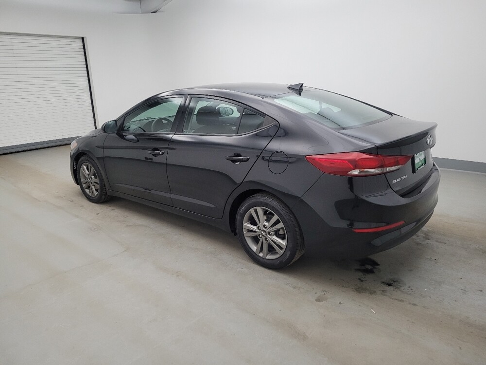 2018 Hyundai Elantra in Columbus, OH 43228 - 18123122 3