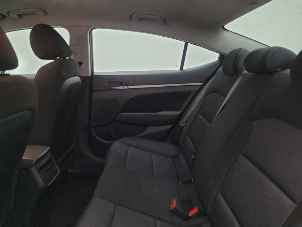 2018 Hyundai Elantra in Columbus, OH 43228 - 18123122 18