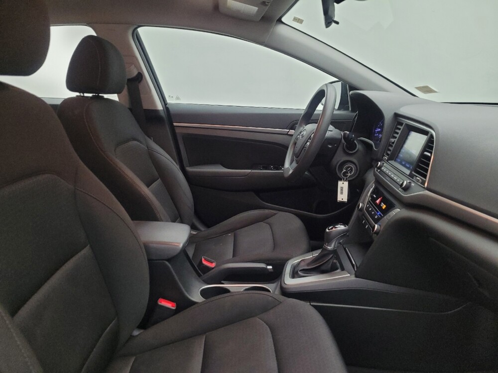 2018 Hyundai Elantra in Columbus, OH 43228 - 18123122 21